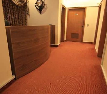 Grace View Guest House Lahore Bagian luar foto